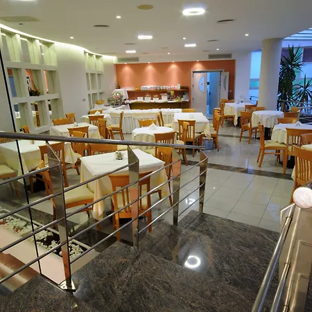 Hotel Maritina Cos