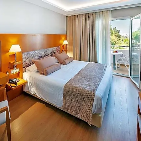 Maritina 3*